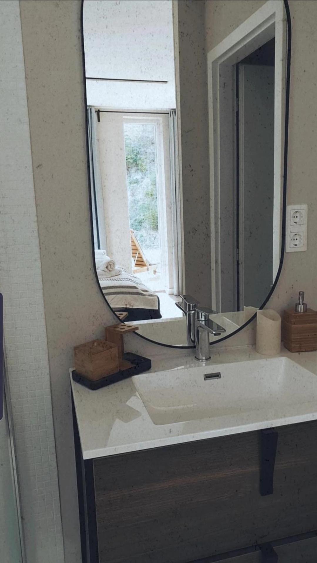 Kenese-Voelgye Villahotel バラトンケネシェ エクステリア 写真
